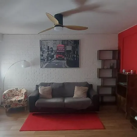 Precioso Piso-apartamento En Barrio De Apartamento Saragoça
