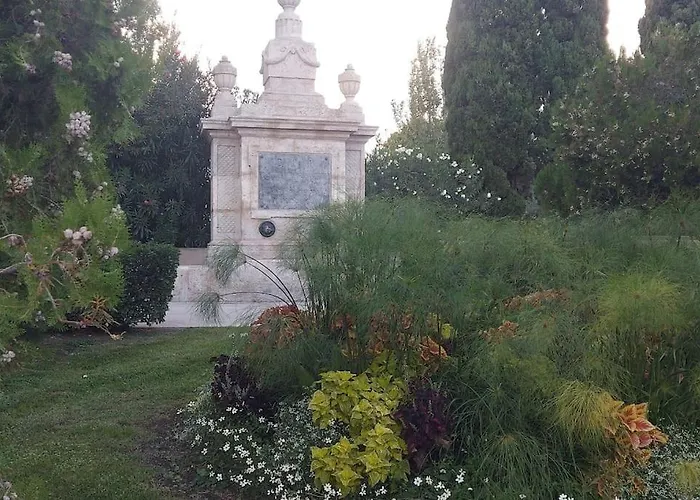 Precioso Piso-apartamento En Barrio De Appartement *